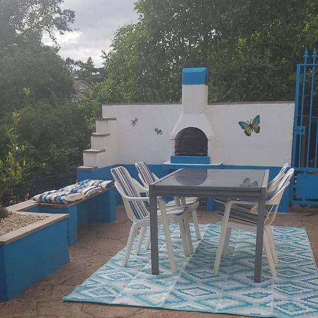Vila Chez Tchoupi Villefranche-de-Rouergue Exteriér fotografie